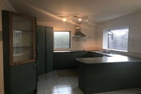 Photo of property in 4 Basra Drive, Henderson, Auckland, 0612