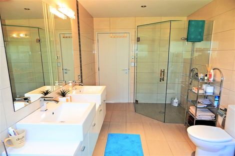 Photo of property in 1 Kotare Heights, Kerikeri, 0230