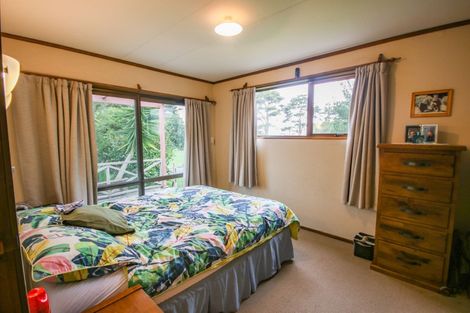 Photo of property in 127 Matakohe East Road, Matakohe, 0593