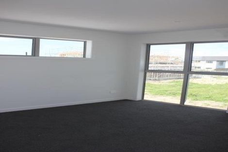 Photo of property in 33 Myland Drive, Hobsonville, Auckland, 0616