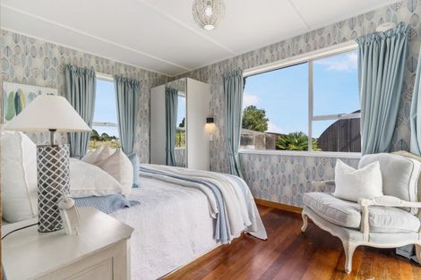 Photo of property in 94 Ara-kotinga, Whitford, Manurewa, 2576