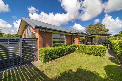 Photo of property in 44 Brookwater Avenue, Northwood, Christchurch, 8051