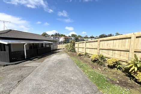 Photo of property in 87 Keegan Drive, Massey, Auckland, 0614
