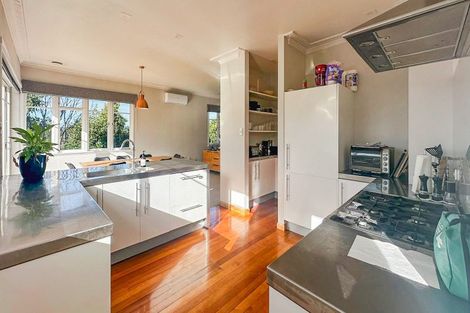 Photo of property in 6 Ridout Street, Maeroa, Hamilton, 3200