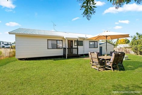 Photo of property in 7a Melleray Place, Randwick Park, Auckland, 2105