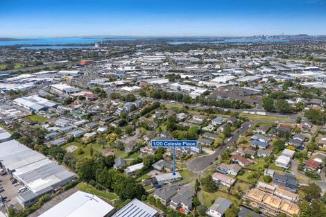 Photo of property in 1/20 Celeste Place, Totara Vale, Auckland, 0627