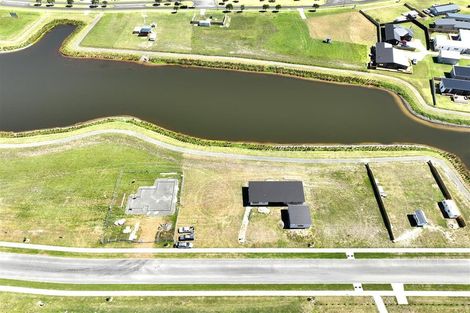 Photo of property in 208 Hamiora Street, Matarangi, 3592