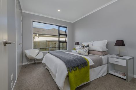 Photo of property in 22 Korako Drive, Kumeu, 0810