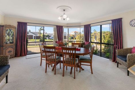 Photo of property in 9 Sovereign Drive, Papamoa Beach, Papamoa, 3118