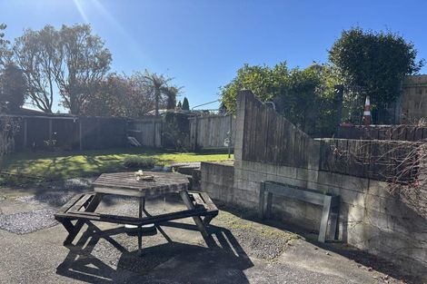 Photo of property in 4 Karaka Place, Tokoroa, 3420