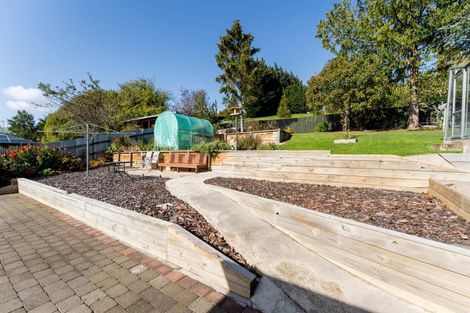 Photo of property in 16 Braeside, Kinmont Park, Mosgiel, 9024