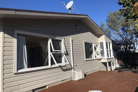 Photo of property in 26 Ramillies Place, Glenfield, Auckland, 0629