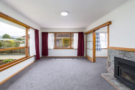 Photo of property in 2 Grace Street, Waimate, 7924