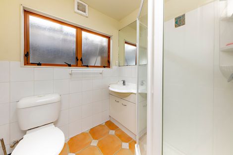 Photo of property in 1/4 Daniel Avenue, Mangere East, Auckland, 2024