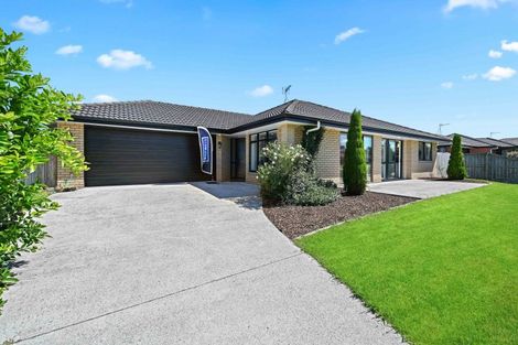 Photo of property in 44 Edgeview Crescent, Fitzroy, Hamilton, 3206