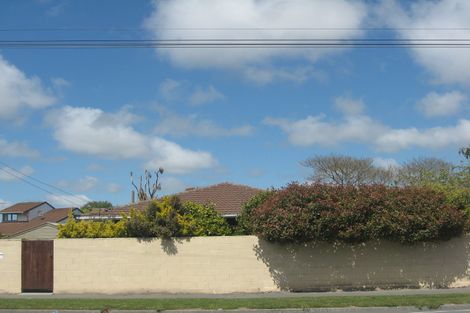 Photo of property in 325 Sawyers Arms Road, Bishopdale, Christchurch, 8053