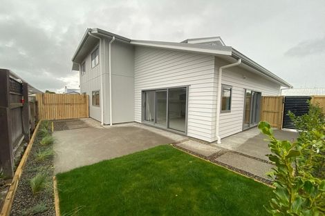 Photo of property in 16 Martin Street, Palmerston North, 4414
