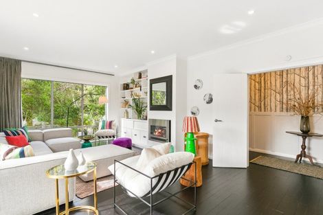 Photo of property in 8 Lochiel Road, Khandallah, Wellington, 6035