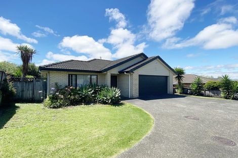 Photo of property in 21 Villino Place, Randwick Park, Auckland, 2105