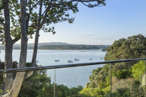 Photo of property in 109c Pah Road, Cockle Bay, Auckland, 2014