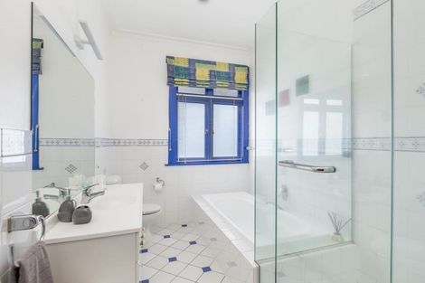 Photo of property in 80 Shackleton Road, Mount Eden, Auckland, 1024