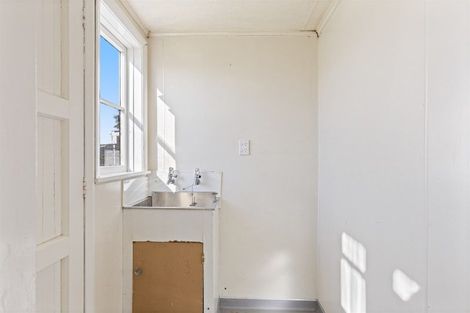 Photo of property in 89 Russell Street, Westport, 7825