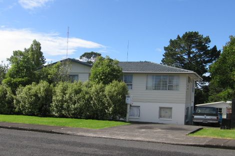Photo of property in 51 Riverpark Crescent, Henderson, Auckland, 0610