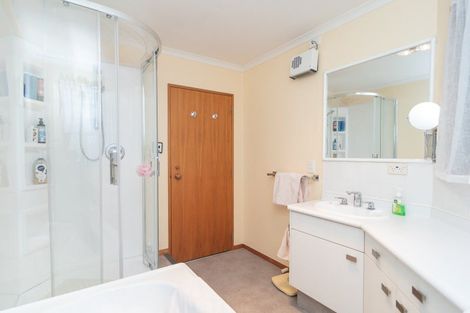 Photo of property in 77 Murray Street, Temuka, 7920