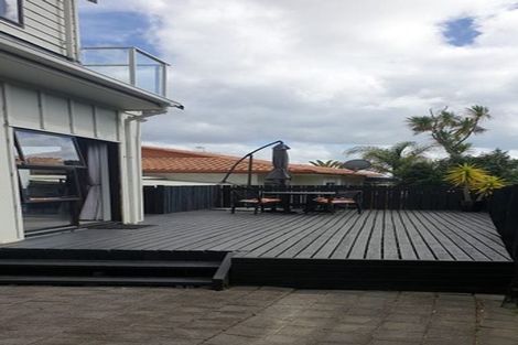 Photo of property in 1/10 Firth Road, Torbay, Auckland, 0630