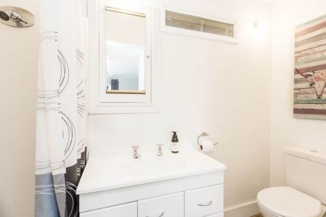 Photo of property in 35a Golders Road, Elderslea, Upper Hutt, 5018