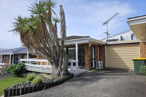 Photo of property in 3/6 Wood Street, Papakura, 2110