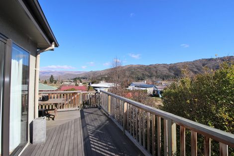 Photo of property in 37 Newcastle Street, Clyde, 9330