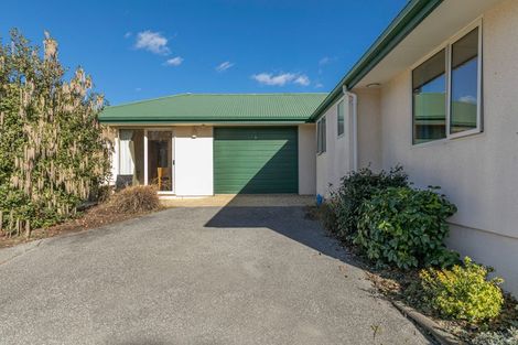Photo of property in 7 Kings Drive, Wanaka, 9305