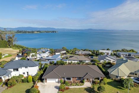 Photo of property in 106 Hamurana Road, Omokoroa, 3114