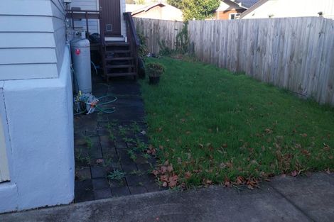 Photo of property in 50 Strid Road, Te Atatu South, Auckland, 0610