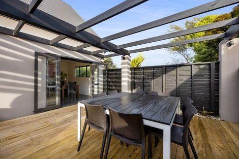 Photo of property in 28 Karamea Street, Whalers Gate, New Plymouth, 4310