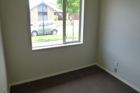 Photo of property in 4a Somerville Crescent, Aidanfield, Christchurch, 8025