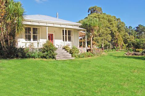 Photo of property in 1122 Oneriri Road, Kaiwaka, 0573