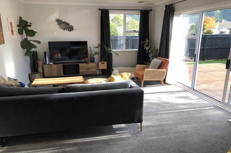 Photo of property in 13 Kiwi Street, Heretaunga, Upper Hutt, 5018