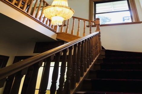 Photo of property in 19 Grove Road, Kelburn, Wellington, 6012