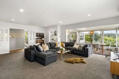 Photo of property in 74 Aberdeen Road, Campbells Bay, Auckland, 0620
