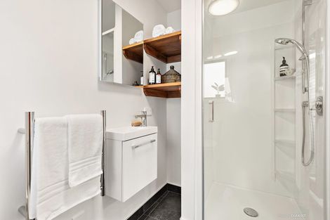 Photo of property in 35 Aparima Avenue, Miramar, Wellington, 6022