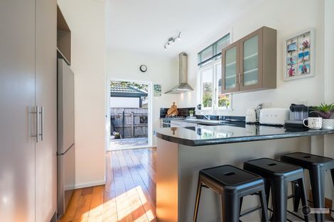 Photo of property in 1/49 Puriri Street, Woburn, Lower Hutt, 5010