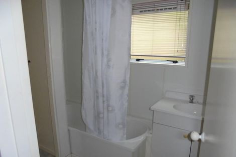 Photo of property in 5/141 Mokoia Road, Birkenhead, Auckland, 0626