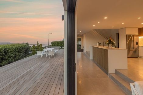 Photo of property in 280 Major Hornbrook Road, Mount Pleasant, Christchurch, 8081