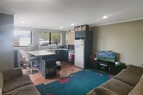 Photo of property in 53 Redcastle Drive, East Tamaki, Auckland, 2013