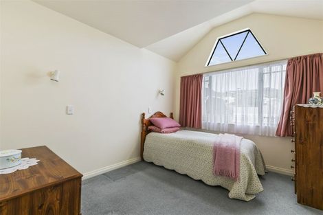 Photo of property in 15a The Quadrant, Miramar, Wellington, 6022