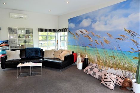 Photo of property in 1 Kotare Heights, Kerikeri, 0230