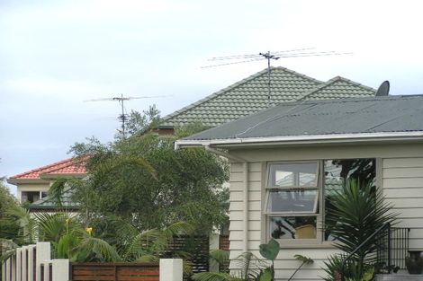 Photo of property in 2/18 Francis Street, Hauraki, Auckland, 0622