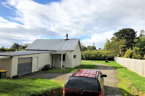 Photo of property in 16 Berry Street, Kaitangata, 9210
